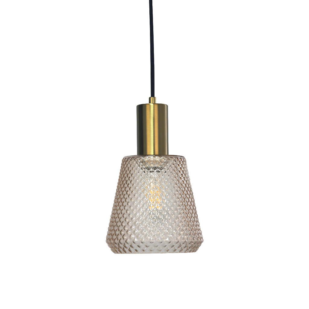 Daimon Ø15 Amber fönsterlampa från Lampan - Perfekt att placera i f&ouml;nstret f&ouml;r att skapa en inbjudande atmosf&auml;r med b&aring;de stil och karakt&auml;r.