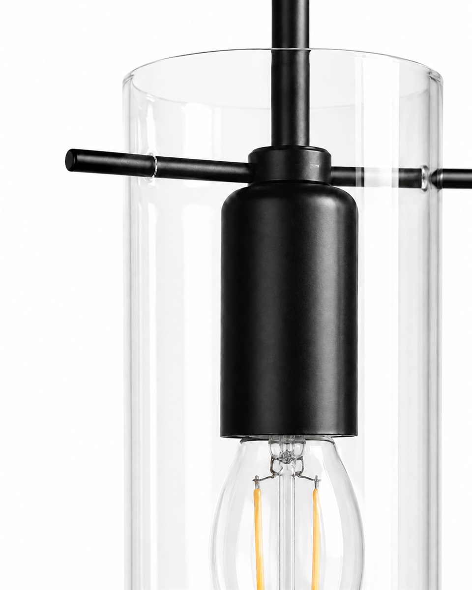 Cilinda Ø7 Svart/transparent fönsterlampa från Nordic Lighting - Det klara glaset skapar en fin ljusspridning och i kombination med metallen i svart f&auml;rg blir det en snygg inredningsdetalj.