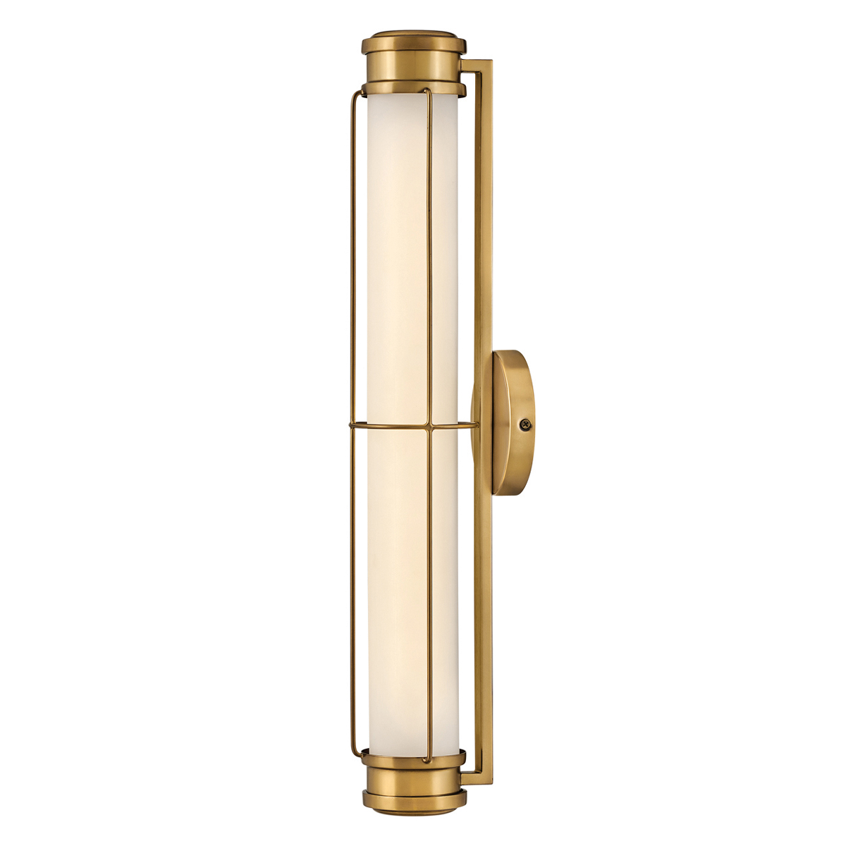 Saylor 60cm Mässing badrumslampa från Elstead Lighting - Armaturen &auml;r tillverkad i metall med en varm m&auml;ssingsfinish och har ett avl&aring;ngt opalglas som sprider ett j&auml;mnt och fint ljus.