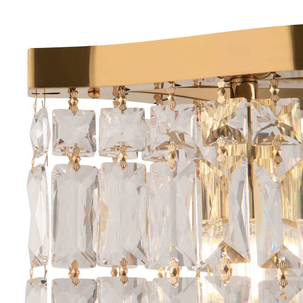 Dune 93cm Guld kristall från Maytoni - De gnistrande prismorna f&aring;ngar ljuset och skapar en lyxig atmosf&auml;r i rummet.