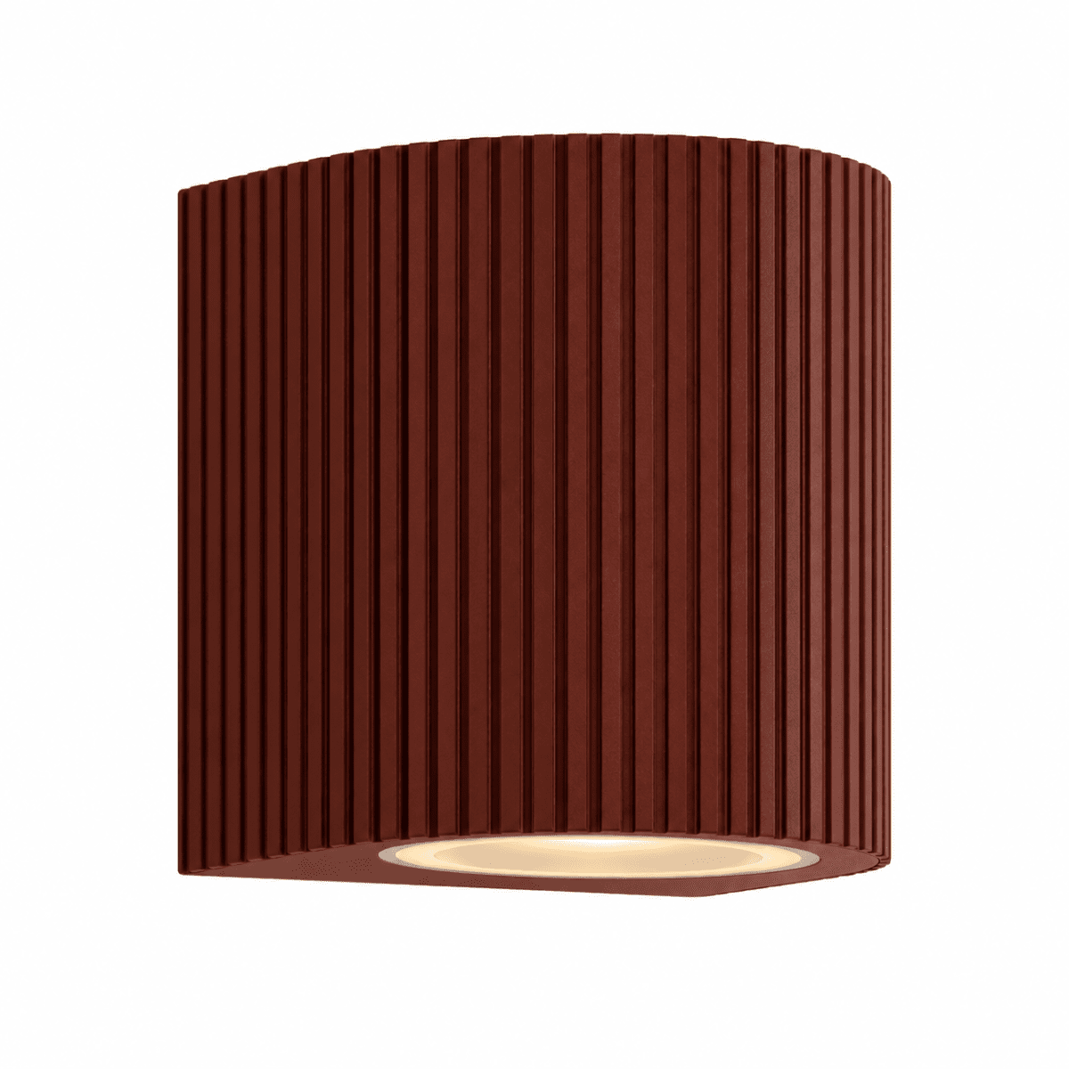Freja Single Rost utelampa från Lampan - Tillverkad av metall i en rost/orange finish med en dekorativ ribbad struktur som ger lampan ett levande och exklusivt utseende.