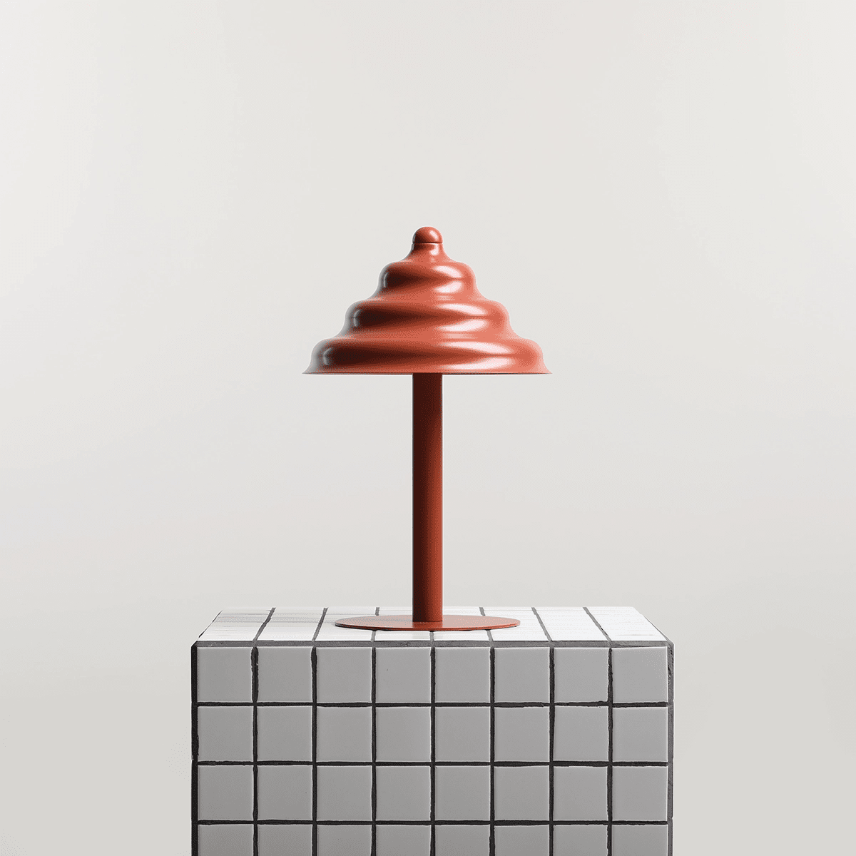 Wave 36cm Orange bordslampa från Artera - Wave &auml;r en modern bordslampa med retro design vilket g&ouml;r den till en m&aring;ngfaldig belysning och passar in i alla hem.
