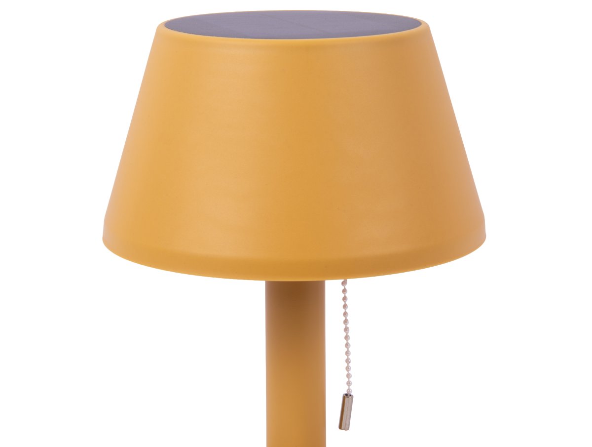 Esfera 26cm Gul solcellslampa från Leitmotiv - Esfera &auml;r en stilren solcellslampa i plast med en m&ouml;rkt gul finish, perfekt f&ouml;r b&aring;de inom- och utomhusbruk.
