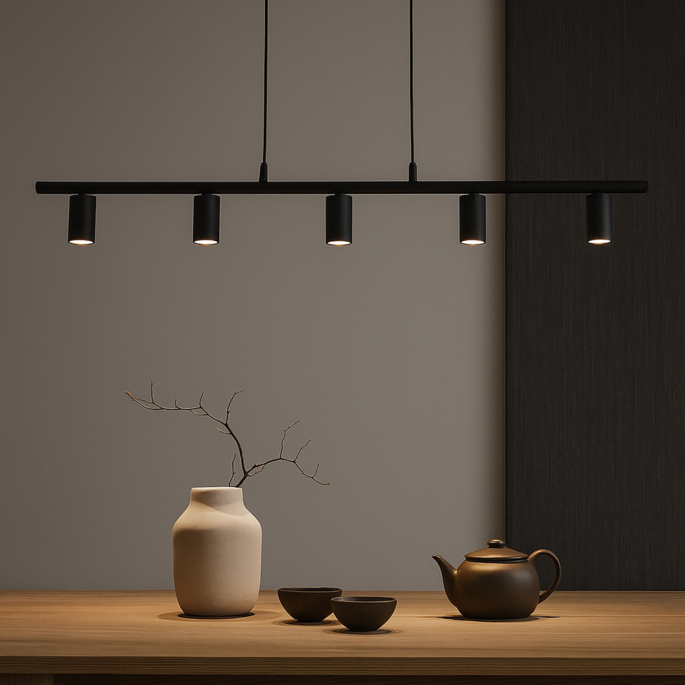 Lucy 115cm Mattsvart taklampa från Belid - 