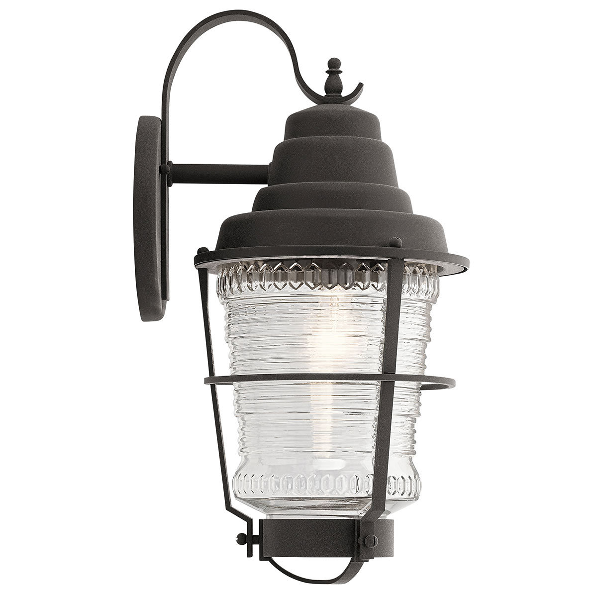Chance Harbor 55cm Zink utelampa från Elstead Lighting - Chance Harbor &auml;r en klassisk och robust fasadlampa med en design inspirerad av maritim stil.