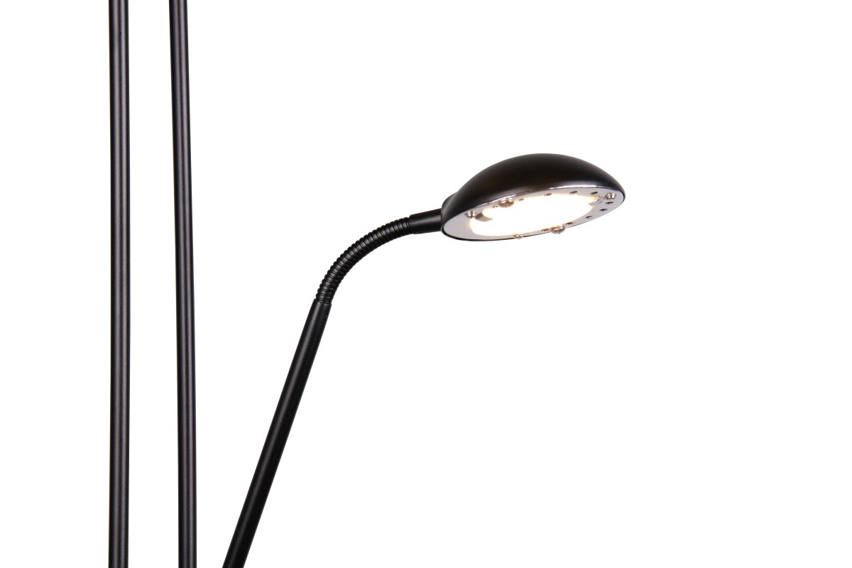 Spock Svart golvlampa från Trio Lighting - Golvlampan Spock imponerar med en enkel design som utstr&aring;lar tidl&ouml;s modernitet och erbjuder m&aring;nga anv&auml;ndnings- och kombinationsm&ouml;jligheter.