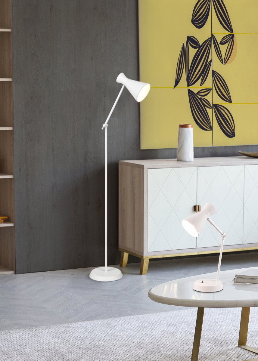 Enzo 50cm Vit skrivbordslampa från Trio Lighting - Den minimalistiska och diskreta designen hos ENZO &auml;r &ouml;vertygande och s&auml;tter p&aring; ett skickligt s&auml;tt scenen f&ouml;r din inredning.