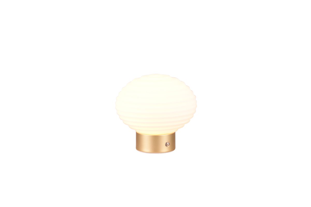 Earl 14cm Vit portabel från Trio Lighting - Tack vare det integrerade uppladdningsbara batteriet kan den placeras flexibelt &ouml;verallt d&auml;r man vill skapa en avslappnad atmosf&auml;r och med sin l&aring;ga h&ouml;jd p&aring; bara 14cm kan de enkelt placeras p&aring; alla hyllor.