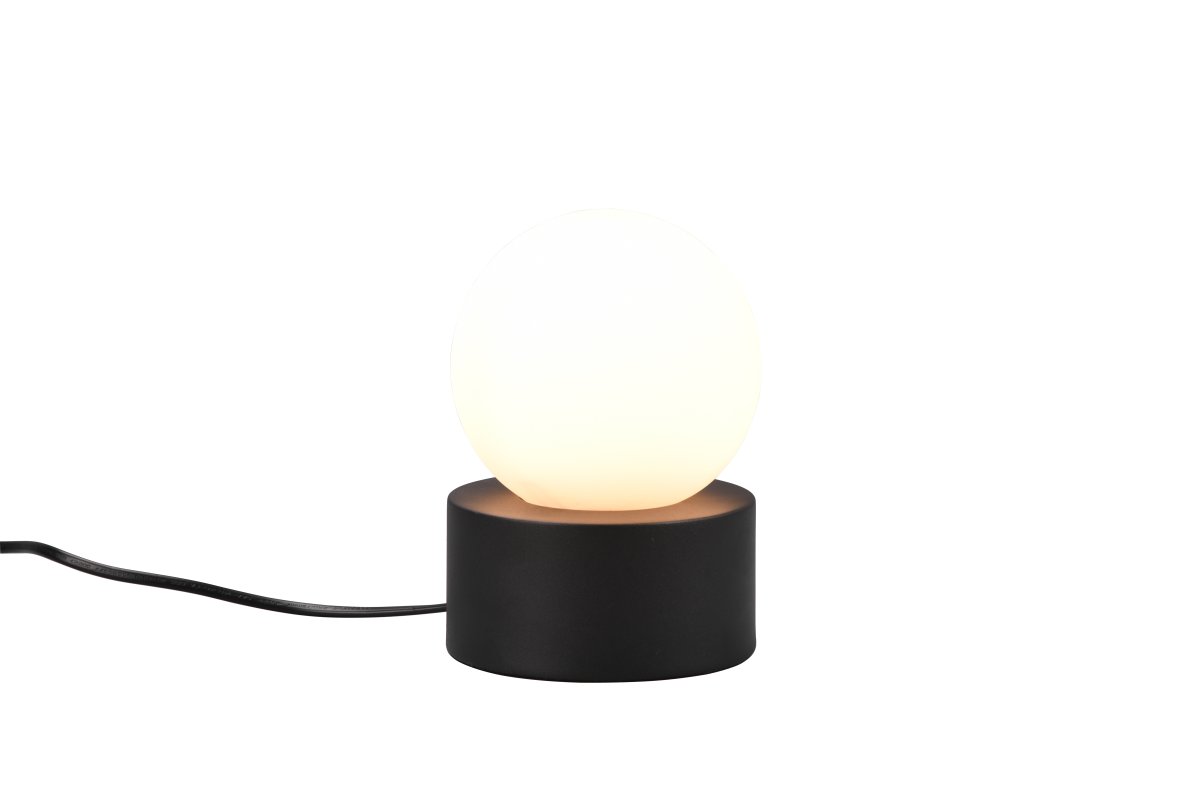 Countess 17cm Svart bordslampa från Trio Lighting - Utrustad med en praktisk ON/OFF-touchfunktion p&aring; lampfoten hittar denna bordslampa en plats &ouml;verallt.