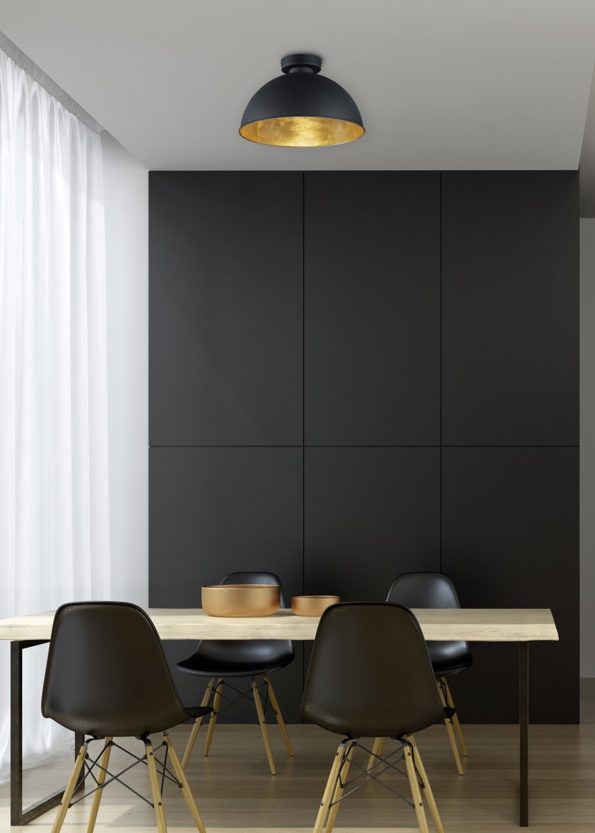 Jimmy Ø30 Svart plafond från Trio Lighting - &nbsp;Lampsk&auml;rmen &auml;r tillverkad av metall och &auml;r m&aring;lad svart p&aring; utsidan och guld p&aring; insidan vilket skapar en varm och harmonisk ljusspridning.