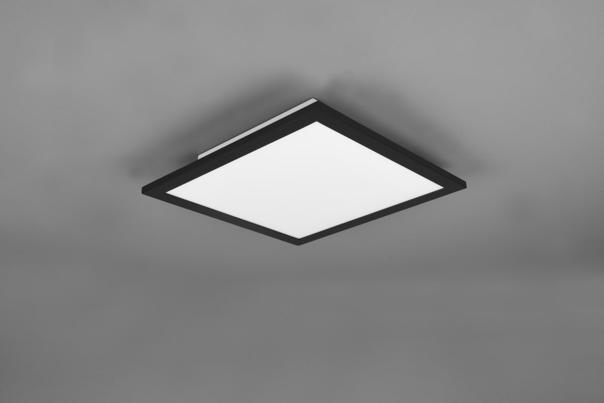 Alpha 30cm Svart plafond från Trio Lighting - Den ljusa, st&auml;mningsfulla och bl&auml;ndfria belysningen fr&aring;n armaturen Alpha &auml;r helt i tiden och ger ljus f&ouml;r v&auml;lbefinnande och arbete.