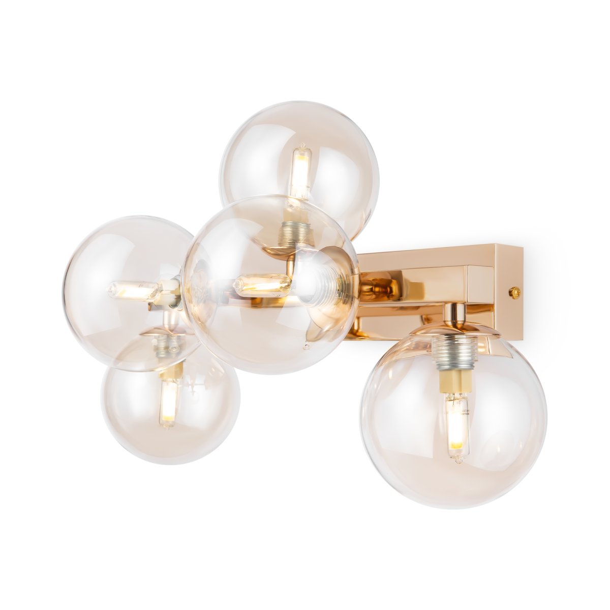 Dallas 40cm Guld vägglampa från Maytoni - Skapa en sofistikerad och inbjudande atmosf&auml;r med Dallas, en lampa som lyser upp ditt hem med klass och finess.