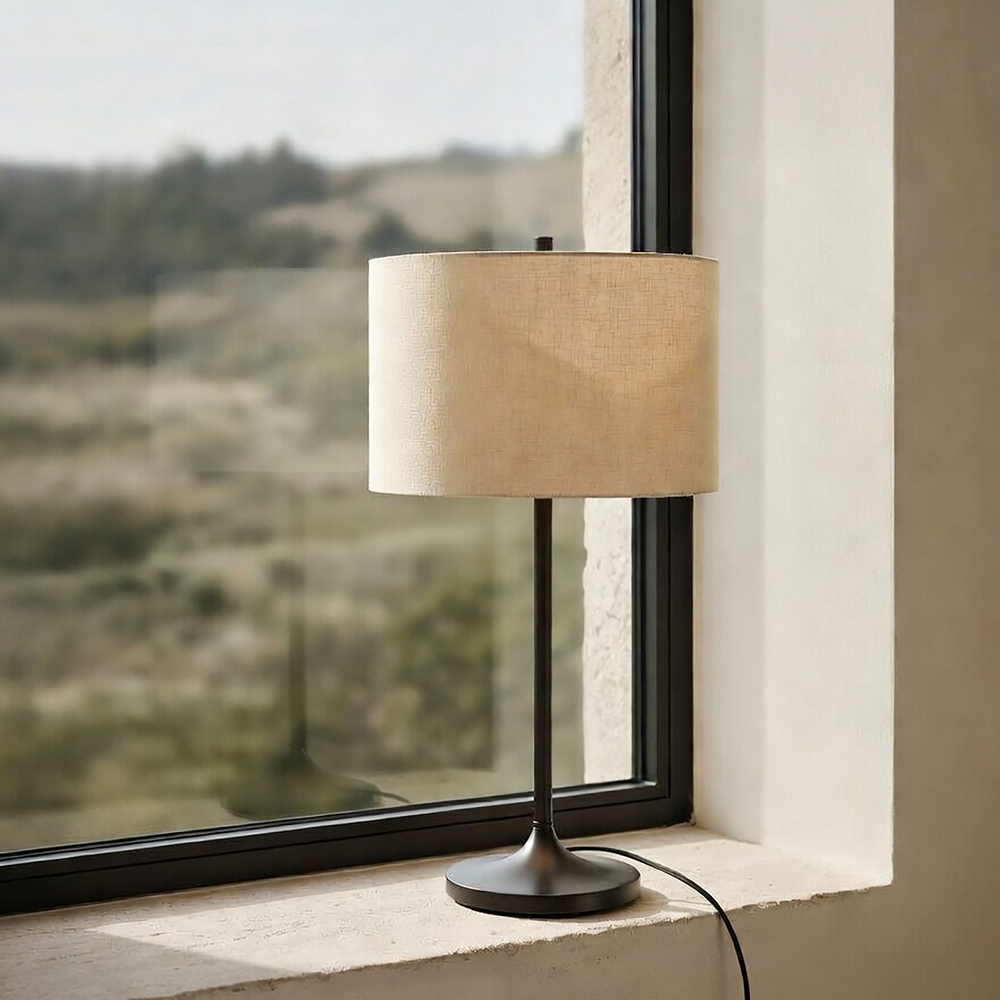 Soft 64cm Natur/brons bordslampa från Belid - Soft bordslampa &auml;r en stilren och harmonisk lampa med en sk&auml;rm i naturligt, europeiskt odlat lin och en fot i metallisk bronsfinish.