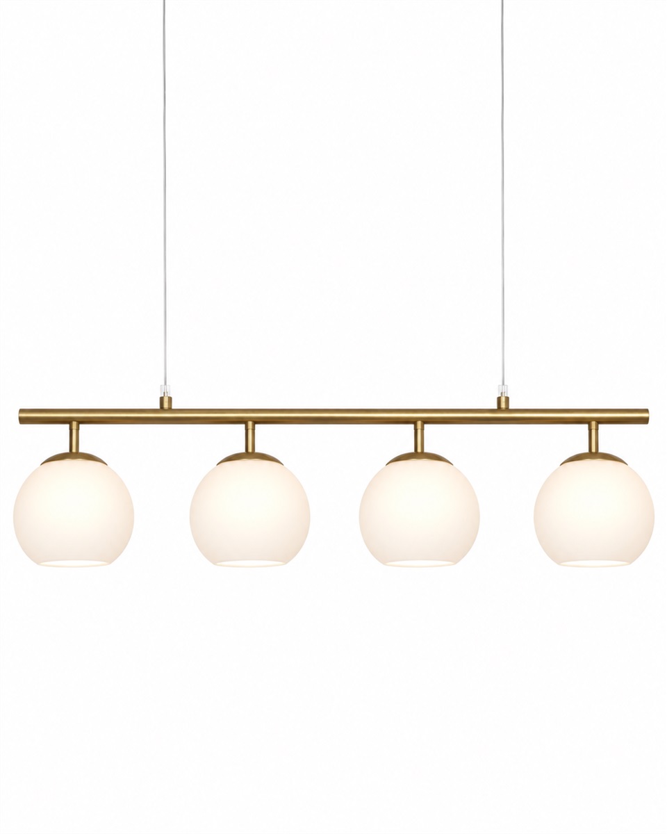 Globi 4 78cm Borstad mässing/vit taklampa från Nordic Lighting - &nbsp; Metallupph&auml;ngningen i borstad m&auml;ssingfinish ger ett elegant och grafiskt uttryck, medan de fyra runda kuporna i opalglas sprider ett behagligt och j&auml;mnt ljus i rummet.