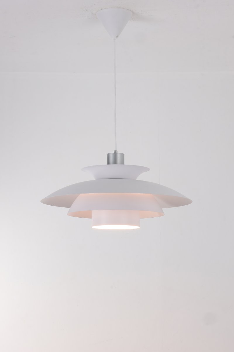 Stealth 2 Ø50 Vit taklampa från Nordic Lighting - Stealth &auml;r en klassisk takpendel med en stilren och tidl&ouml;s design.