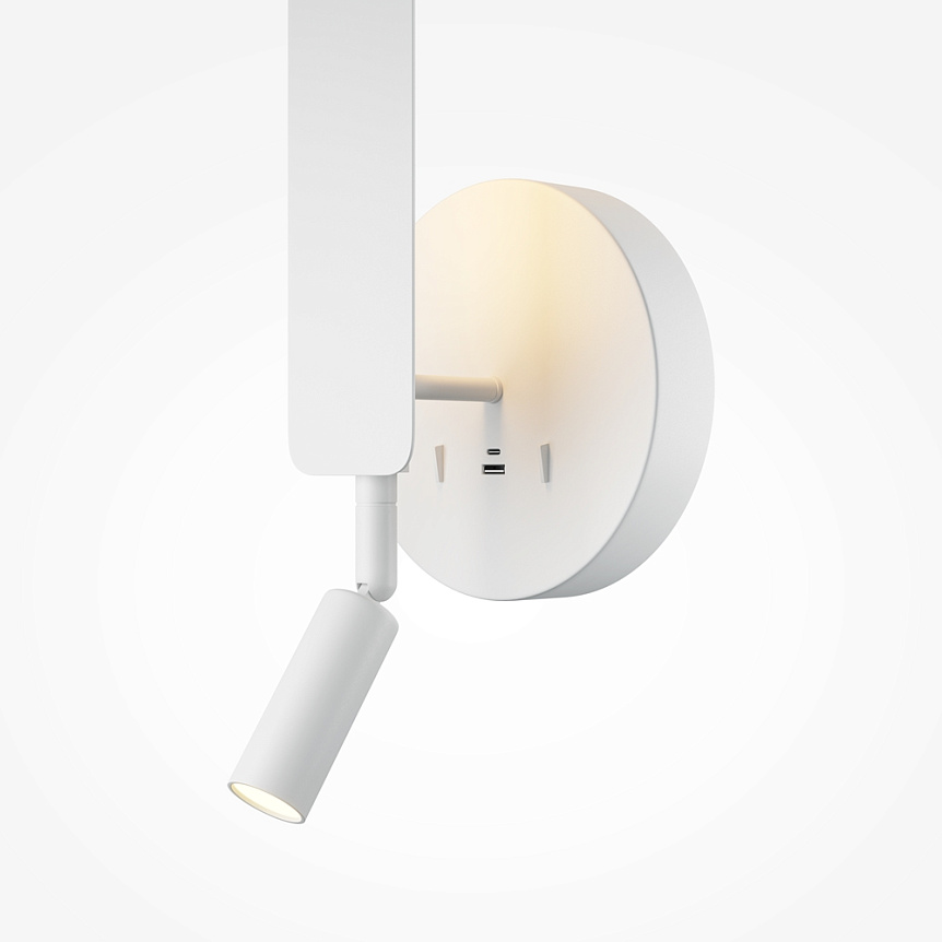 Combo 52cm Vit läslampa från Maytoni - Den sprider ett mjukt, indirekt ljus mot v&auml;ggen och har dessutom en r&ouml;rlig spotlight &ndash; perfekt som s&auml;nglampa i sovrummet.