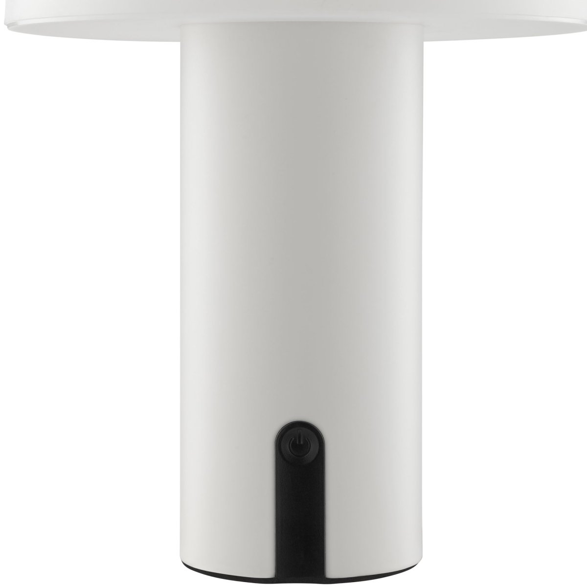 Mattis 20cm Krämvit portabel från Brilliant - Mattis &auml;r en stilren och portabel bordslampa som kombinerar modern design med praktisk funktion.