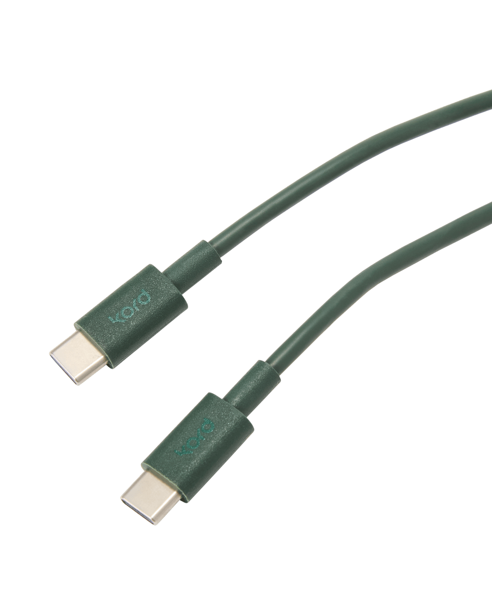 USB-C till USB-C Mörkgrön från Kord - Universell kompatibilitet&nbsp;&ndash; Passar USB-C-enheter som mobiltelefoner, surfplattor och laptops med st&ouml;d f&ouml;r USB-C-laddning.