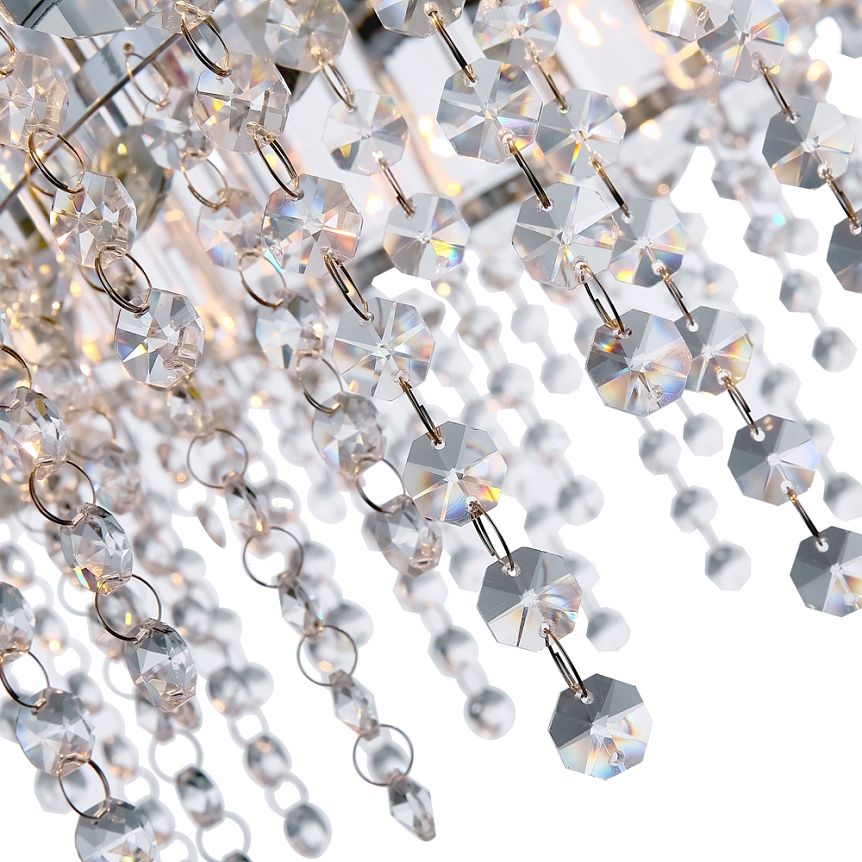 Hail Ø60 Krom kristall från Maytoni - Hail &auml;r en gnistrande kristallkrona i metall med elegant kromfinish.